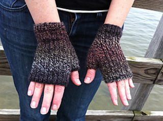Mendo-fingerlessgloves_small2