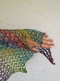 Fingershawl_medium2_small2