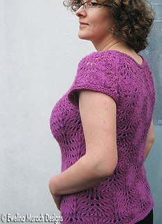Feather_pullover_side_small2