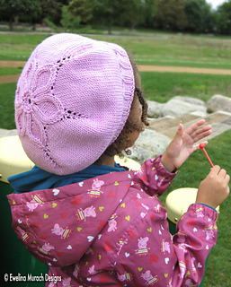 Lilac_flower_hat_4_small2