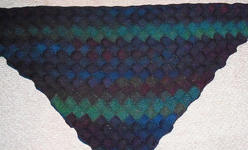 Entrelac_sans_fringe_medium