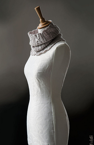 Cable-cowl-light-brown-02_medium