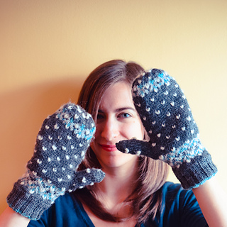Icy-trails-mitts-20_small2