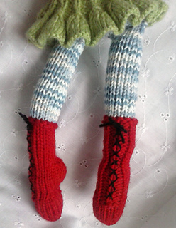 Miyu_boots_use_small2