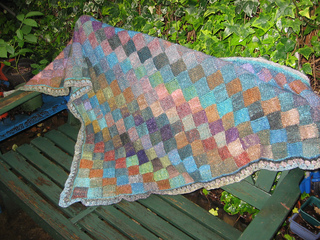 August_knitting_078_small2