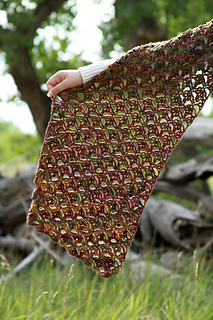 Just_be_happy_-_scarf_modeling__15__small2