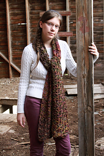 Just_be_happy_-_scarf_modeling__17__small2