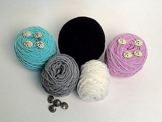 Ewe_yarn_small2