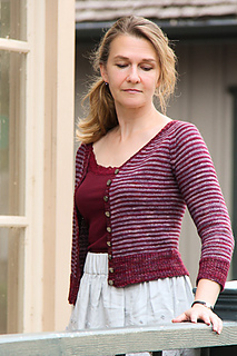 Layercake_unbuttoned_the_knitting_vortex_small2