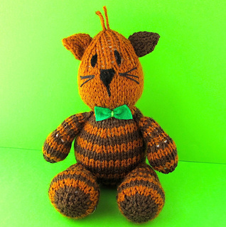 Cat_sq_small2