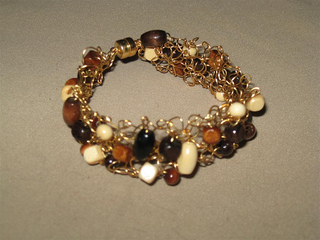 Gold_bracelet__large__small2