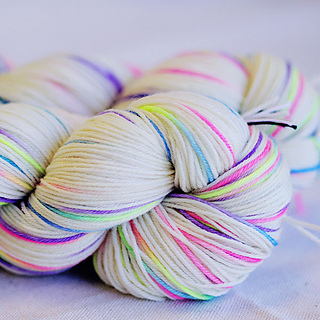 Pocketrainboweurosocksmall_small2