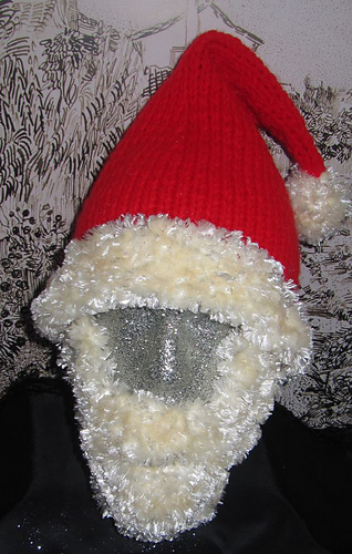 Bearded_santa_hat1_medium