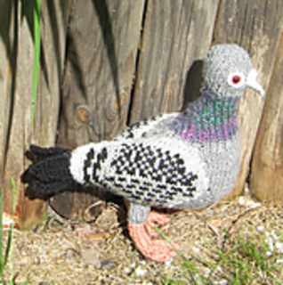 Pigeons_by_madmonkeyknits_a_small2