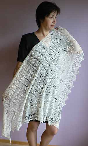 The_flight_of_the_butterfly_lace_shawl_3_medium