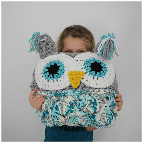 Hooded Owl Blanket Finally finished! r/crochet