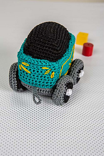 Train_coal_car_front_small2