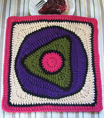 Rebbytriangletango_small