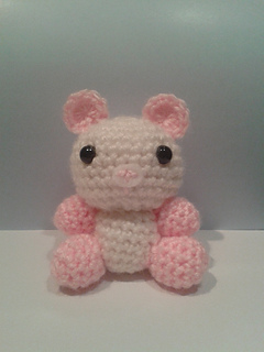 Amigurumi_-_baby_pink_small2
