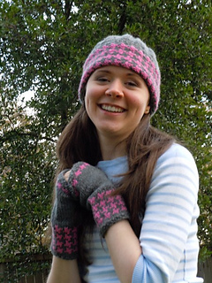 Hounstooth_and_quilts_054_small2