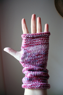 Berry_mitts_4_small2