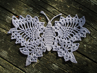 r crochet x by pattern Anne Halliday Delicate Ravelry: Butterfly Crochet