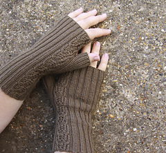 Broadlands_mitts_small