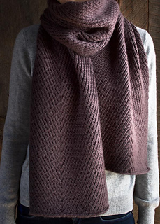 Diagonal-twist-scarf-600-3_small2