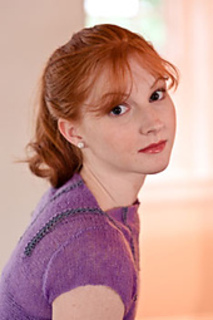 Abigail-tee-3_small2