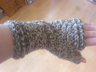 Kara_wristler_1_small2