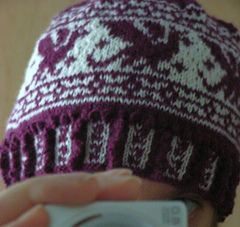Red_dragon_beanie1_small