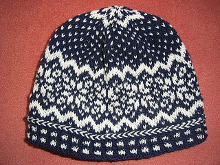 Norwegian_star_beanie4_small2