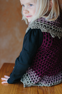 Ivacircleshawl-6_small2