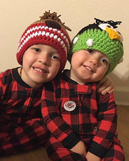 Chelsea_alford_beanies_small2