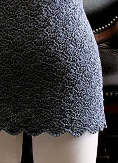 Lotus_skirt_scalloped_rev_sc_hem_small2