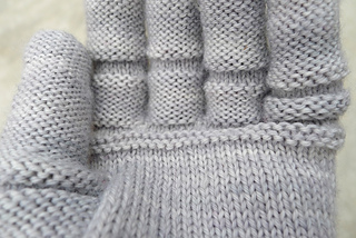 Handdetail_small2