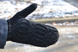 Mysterious-mittens_20_4__small2